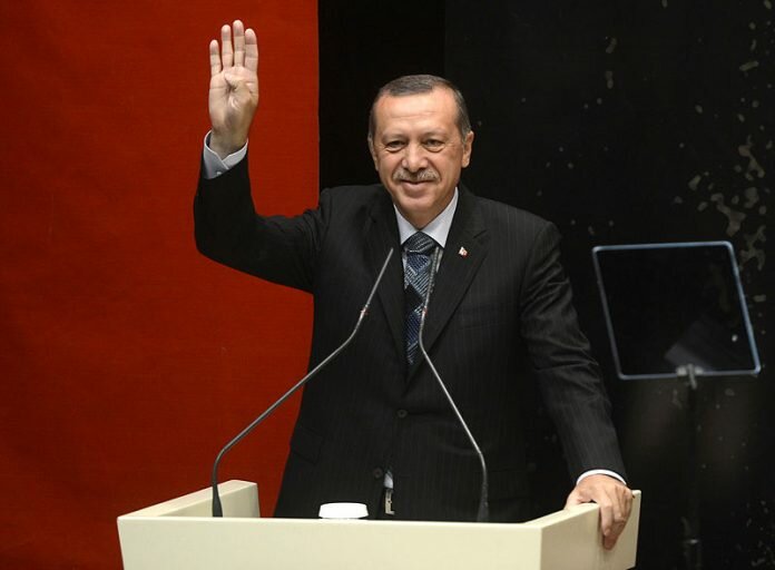 Erdoğan visits Greece