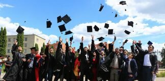 UK in Erasmus student scheme until at least 2020