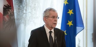 Austrian president approves far-right coalition