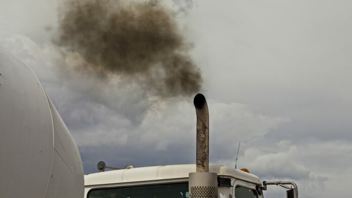 co2 emissions from trucks